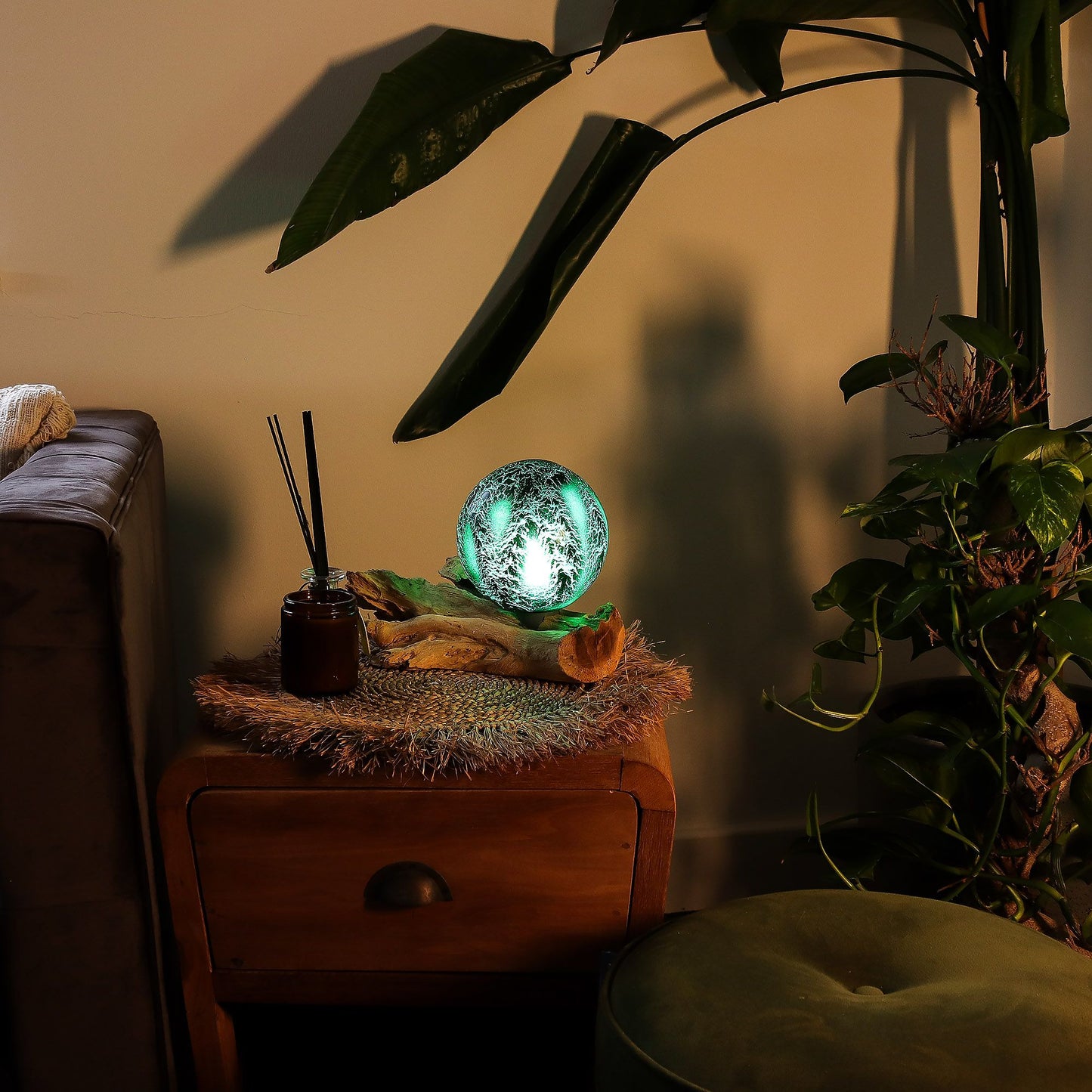 DriftGlow Lamp – Emerald Crackle Shade