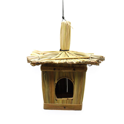 Small Square Seagrass Bird Box 18x13cm – Natural Handmade Garden Decoration