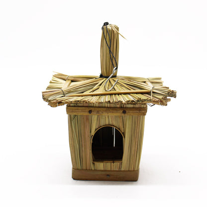 Small Square Seagrass Bird Box 18x13cm – Natural Handmade Garden Decoration