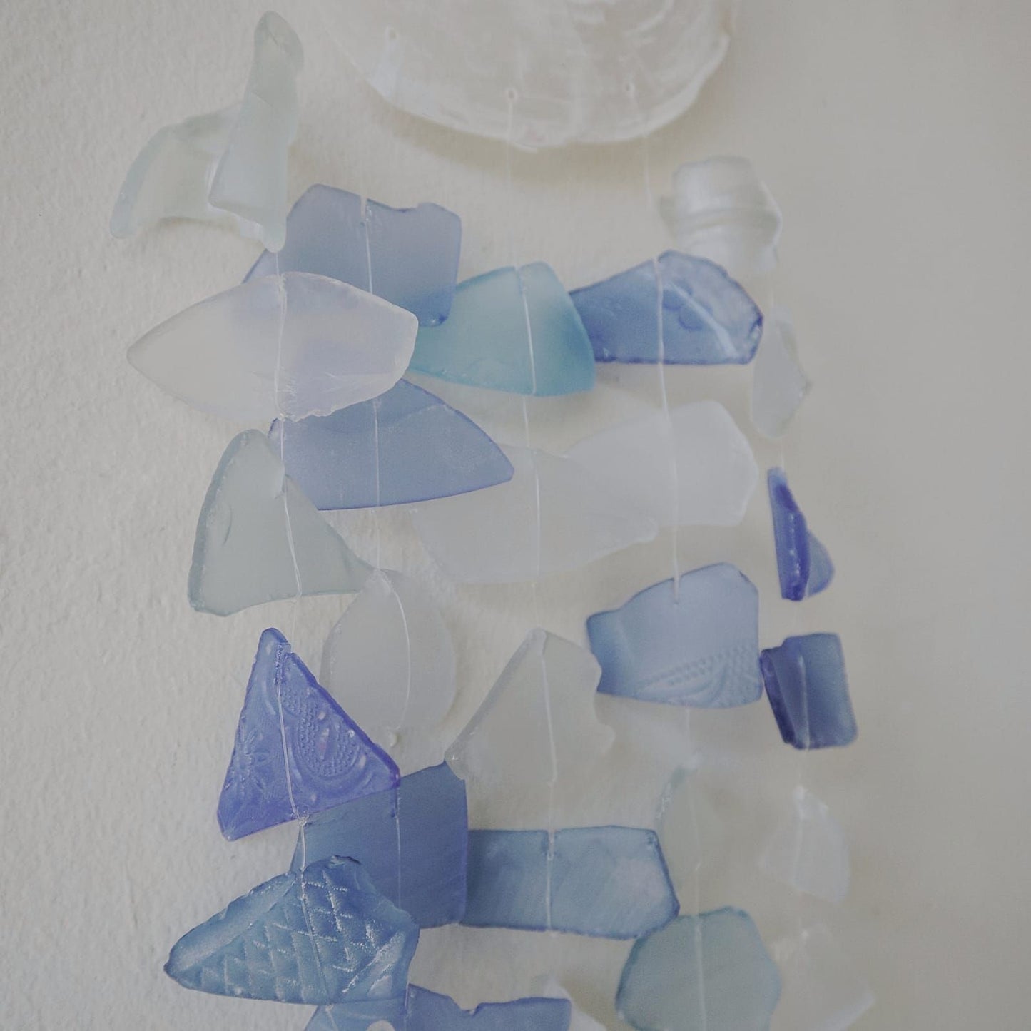 Capiz & Glass Drop Hanging – Blue & White
