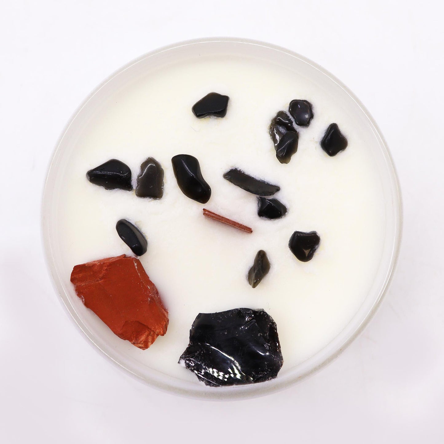Chakra Crystal Candle – Root Chakra | Red Jasper, Black Agate & Black Oud