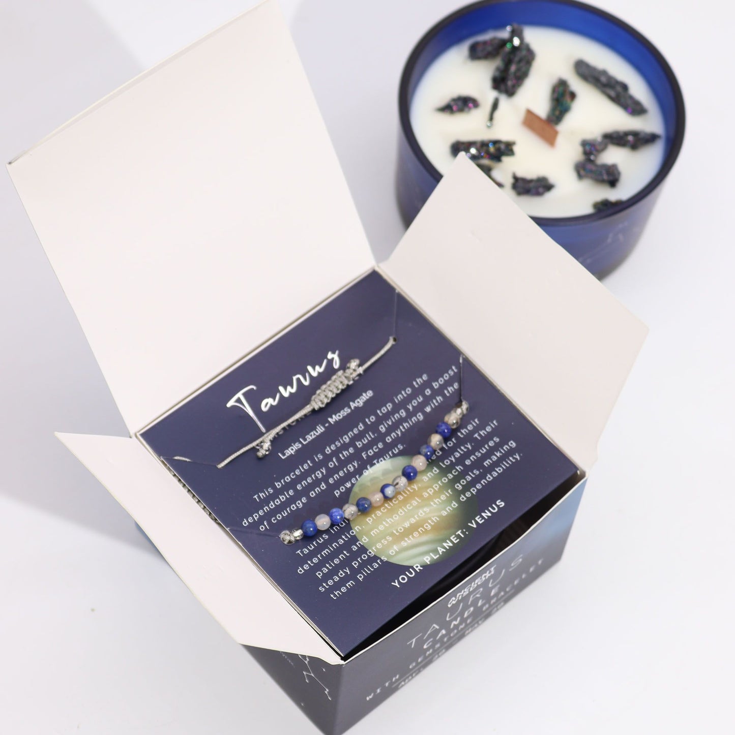 Zodiac Crystal Candle with Gemstone Bracelet – Taurus | Forest Emerald & Patchouli
