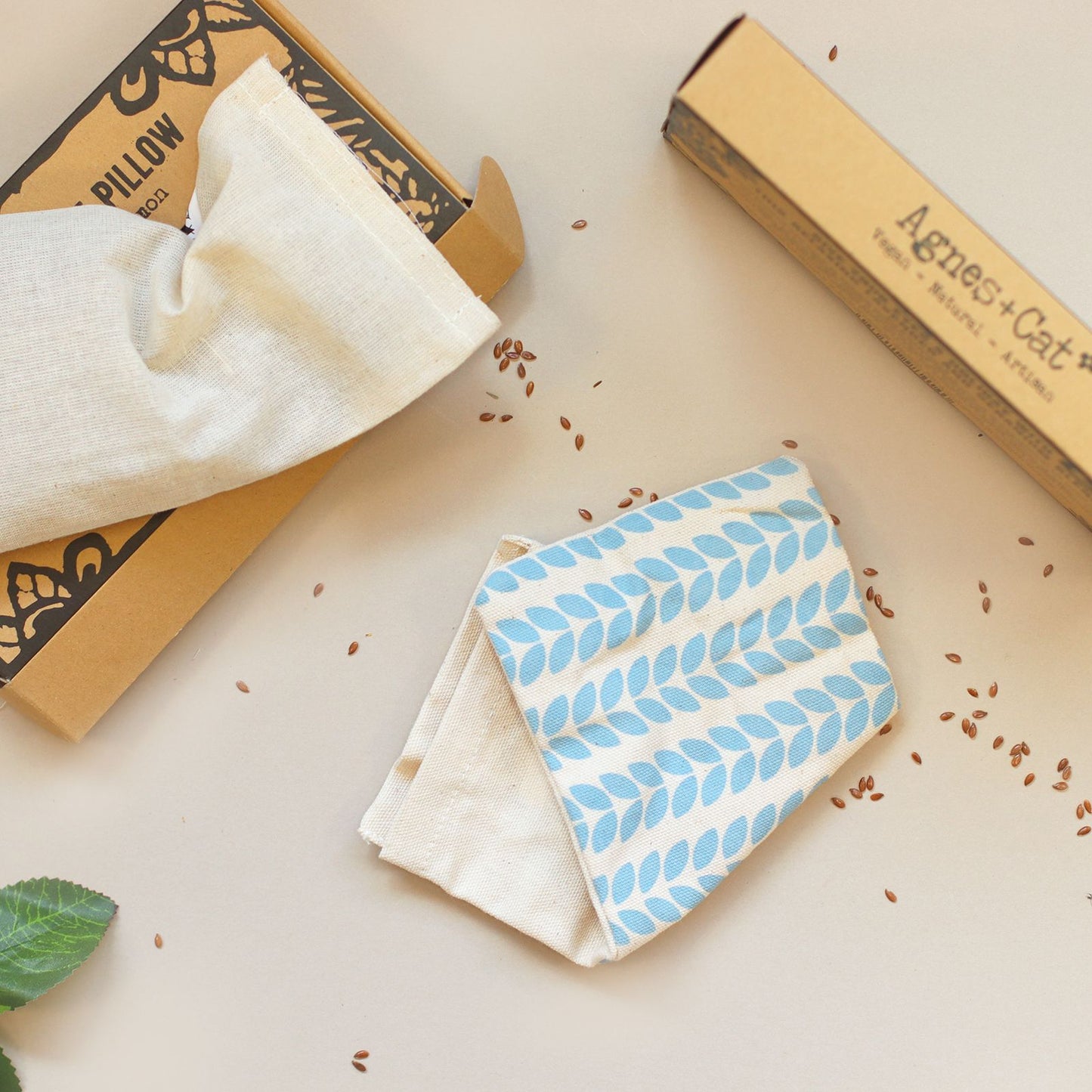Agnes + Cat Eye Pillow – Becalmed | Chamomile & Cornmint