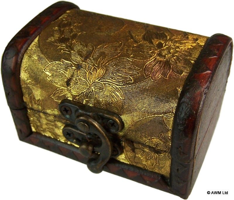 Gold Panel Colonial Vintage Trinket Box