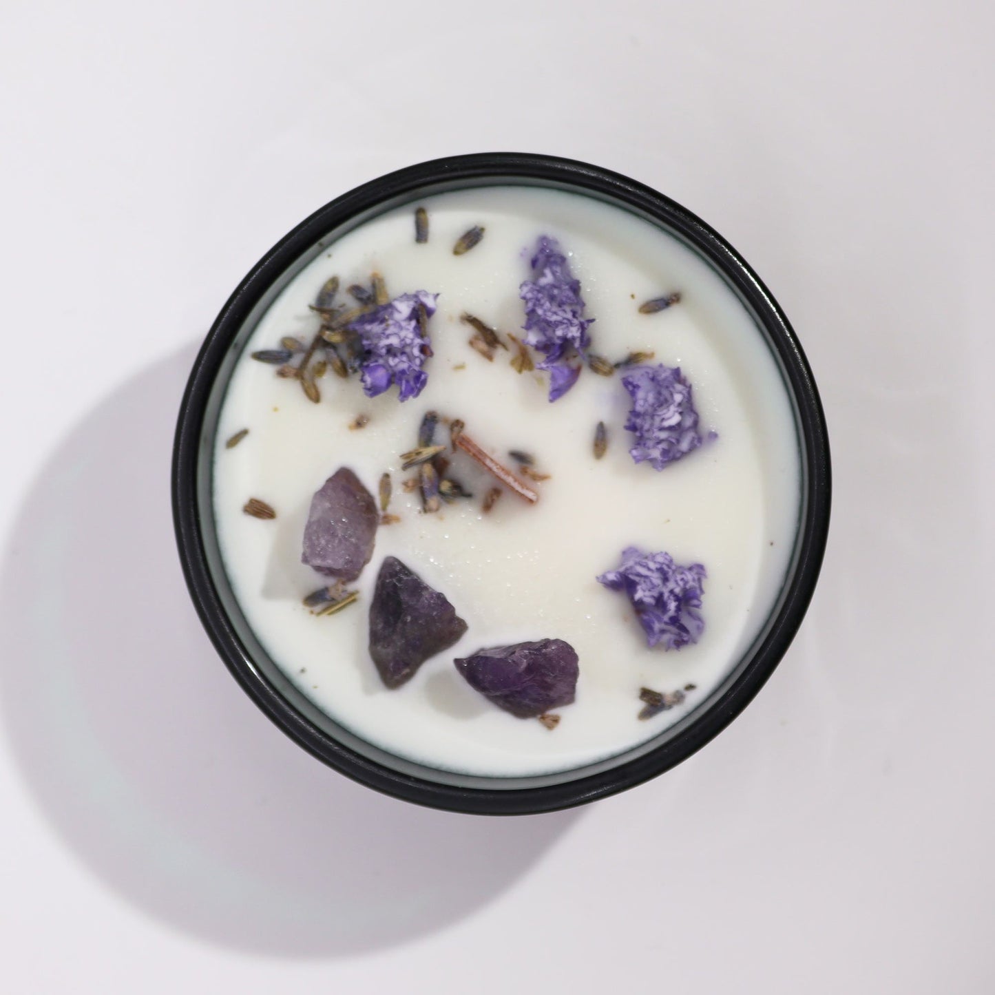 Hop Hare Crystal Magic Flower Candle – The Moon | Amethyst & Lavender Hills