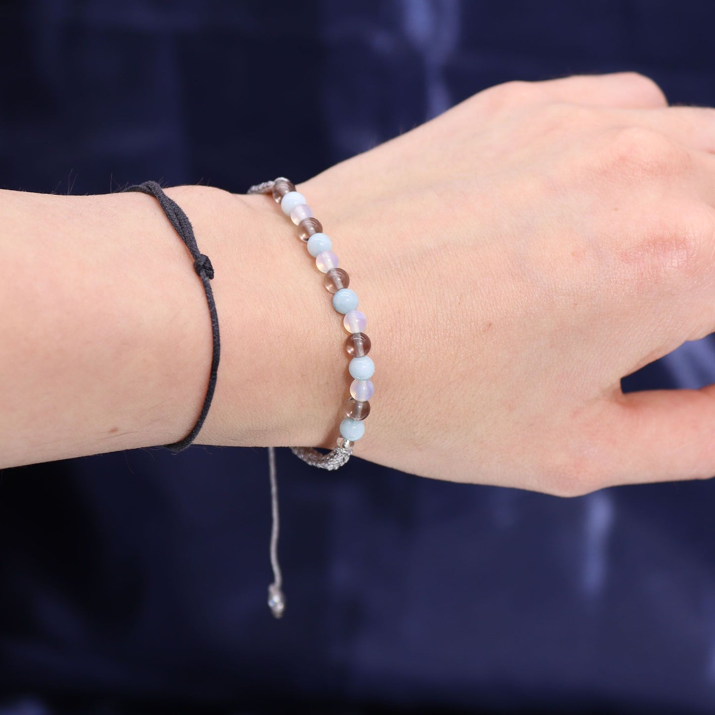 Zodiac Crystal Candle with Gemstone Bracelet – Cancer | Moonstone Eclipse