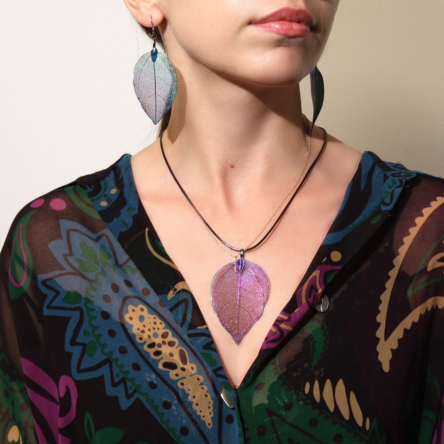 Bravery Leaf Necklace – Multicoloured | Real Leaf Electroplated Pendant